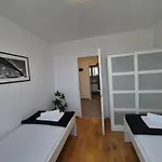 Victory Sea View Apartment