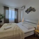 Apartment Victory Sea View Rijeka