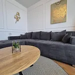 Victory Sea View Apartment