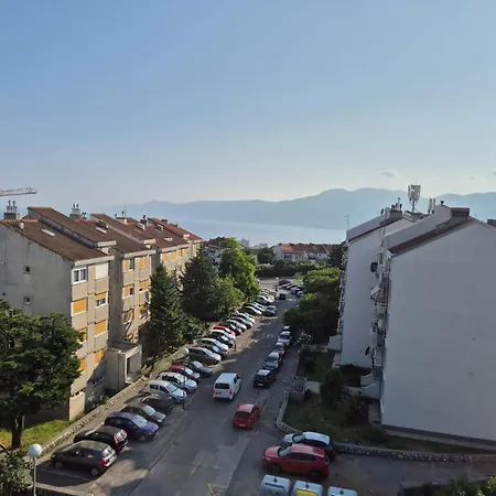 Victory Sea View דירה