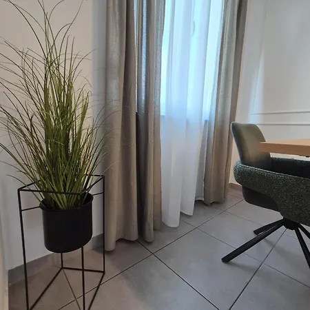 Victory Sea View Апартаменты *