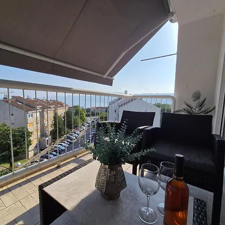 Victory Sea View Apartment *