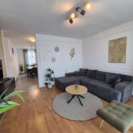 Апартаменты Victory Sea View