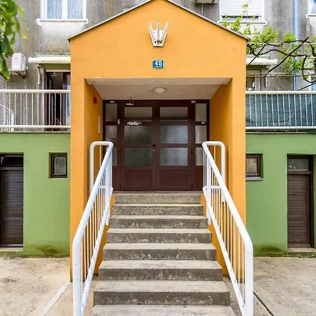 Апартаменты Victory Sea View