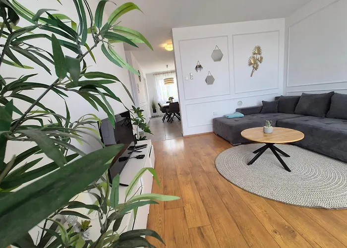 Victory Sea View דירה