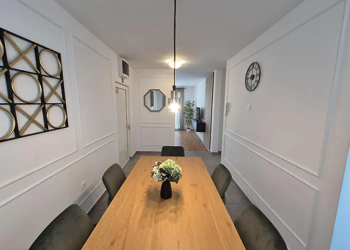 דירה Victory Sea View