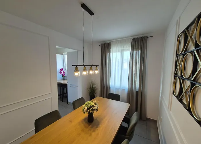 Victory Sea View דירה