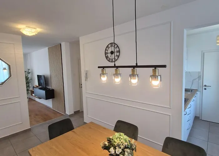 Victory Sea View דירה *