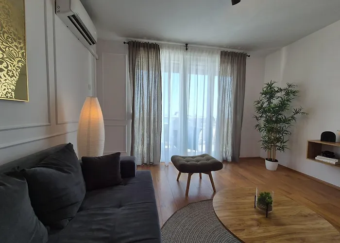 Victory Sea View רייקה